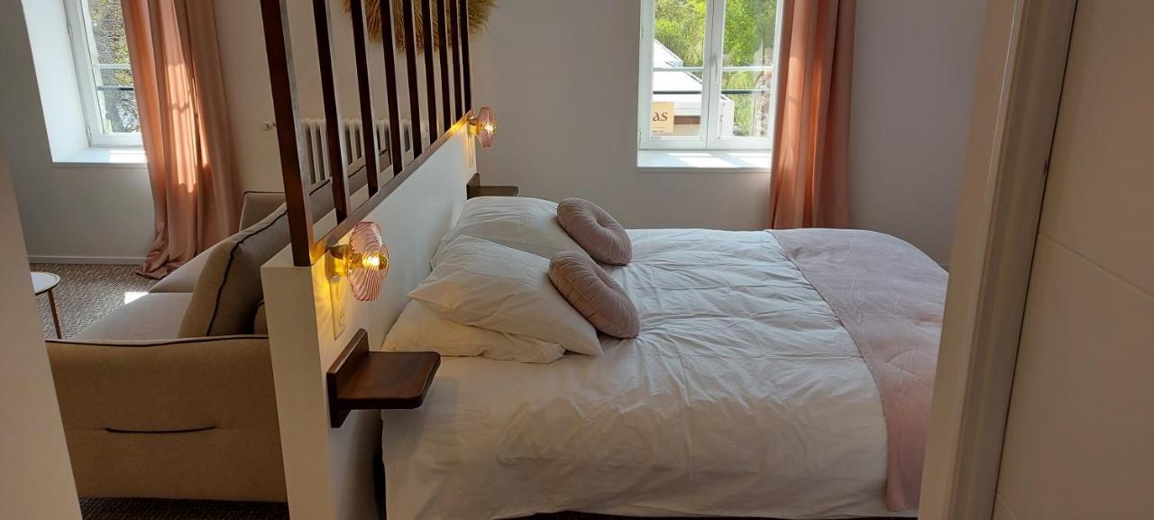 Auberge Le Petit Mas อีซัวร์ ภายนอก รูปภาพ